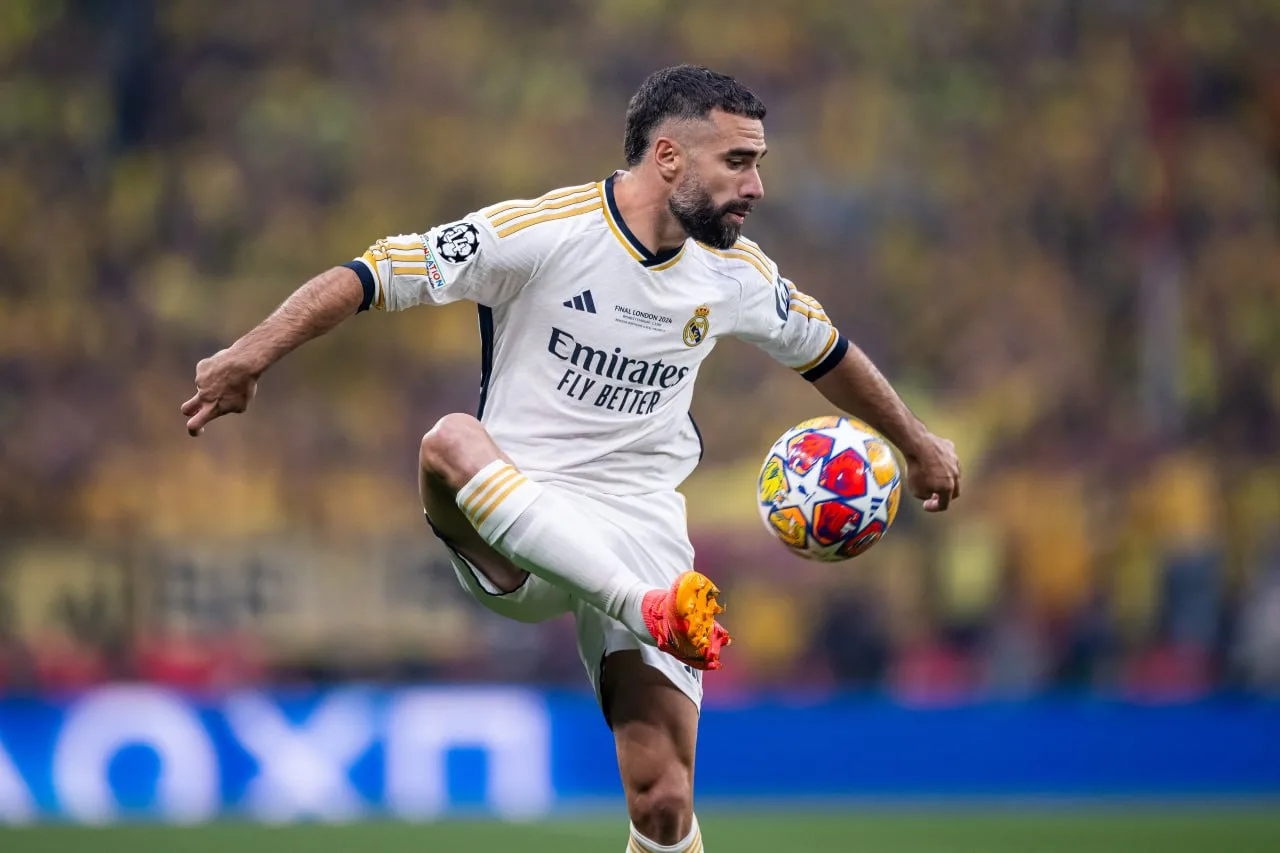 كارفخال يُنذر أرنولد خلال تدريبات ريال مدريد (فيديو)