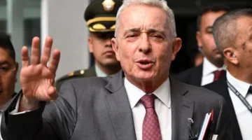 لأول مرة.. فرض الإقامة الجبرية على رئيس كولومبيا السابق