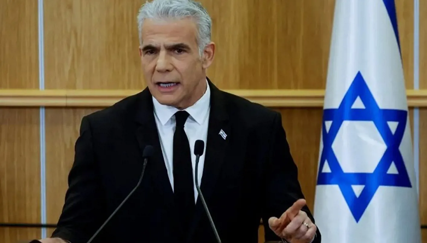 لابيد: قرار الحكومة الإسرائيلية باجتياح غزة يمثل كارثة ستؤدي إلى وفاة الرهائن والعديد من الجنود. لابيد: قرار الحكومة الإسرائيلية باجتياح غزة يمثل كارثة ستؤدي إلى وفاة الرهائن والعديد من الجنود.