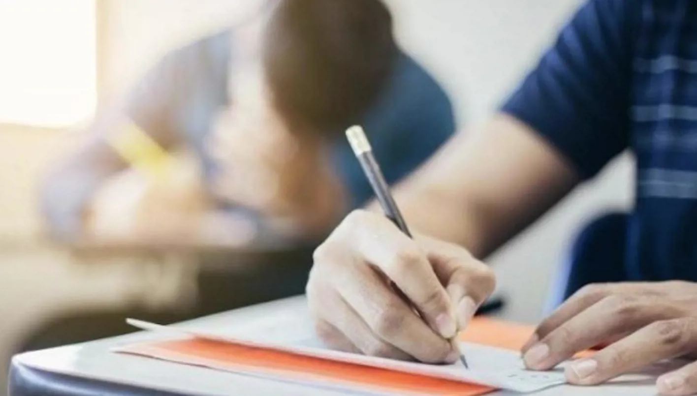 ما هو تاريخ إصدار نتائج الامتحانات الرسمية لشهادة الإجازة الفنية؟ ما هو تاريخ إصدار نتائج الامتحانات الرسمية لشهادة الإجازة الفنية؟