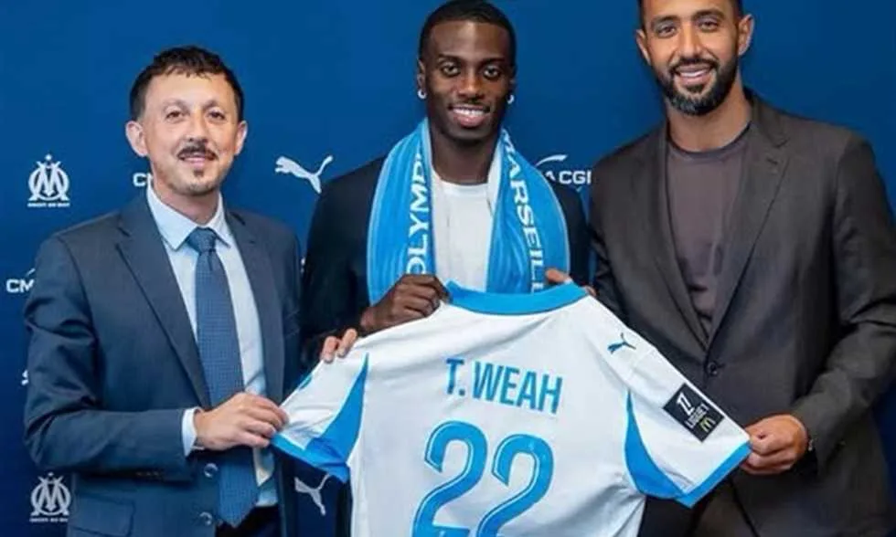 مارسيليا يعود بالتعاقد مع وياه إلى الدوري الفرنسي مارسيليا يعود بالتعاقد مع وياه إلى الدوري الفرنسي