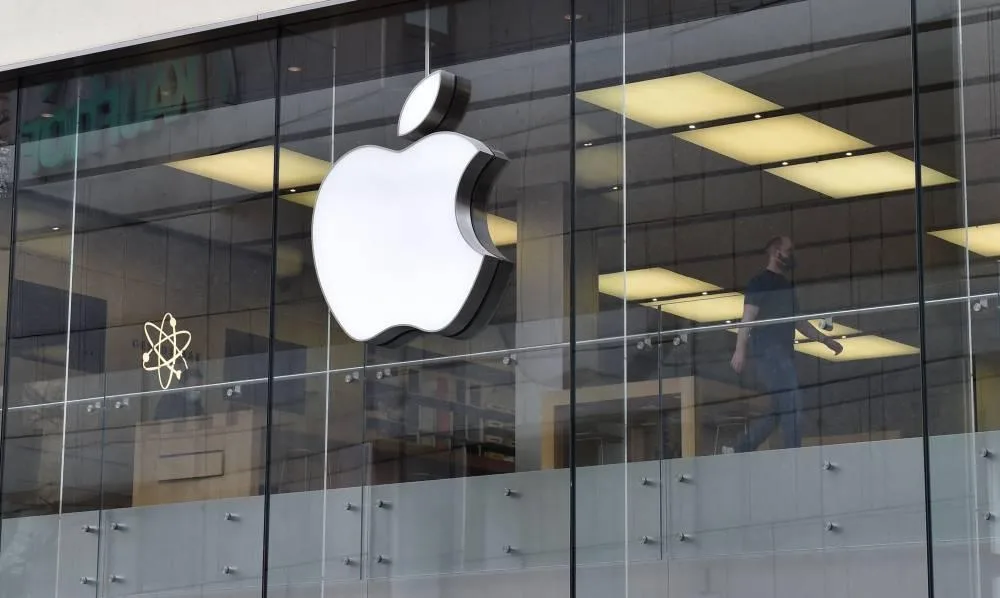 مبيعات هواتف آيفون تصل إلى 44.6 مليار دولار مع زيادة نسبتها 13.5% مبيعات هواتف آيفون تصل إلى 44.6 مليار دولار مع زيادة نسبتها 13.5%
