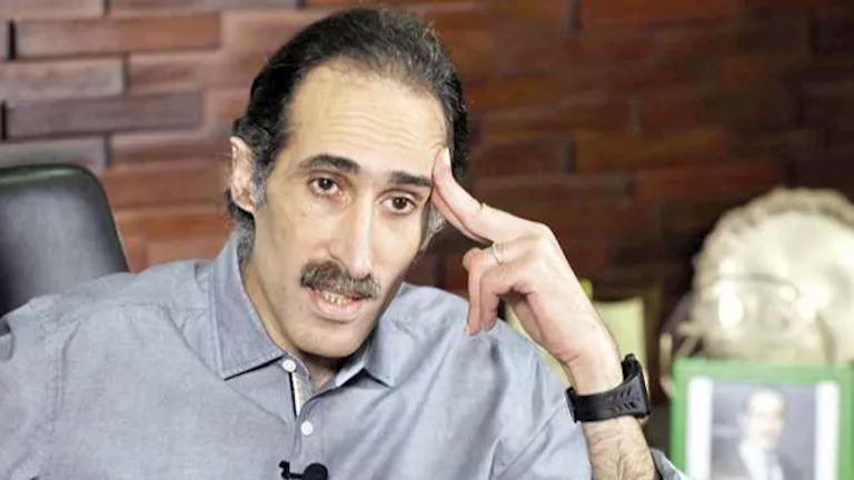 مجدي الجلاد: مصر والسعودية.. زيارة ذات دلالة كبيرة.. لأن الجذور تتفوق على العواطف مجدي الجلاد: مصر والسعودية.. زيارة ذات دلالة كبيرة.. لأن الجذور تتفوق على العواطف