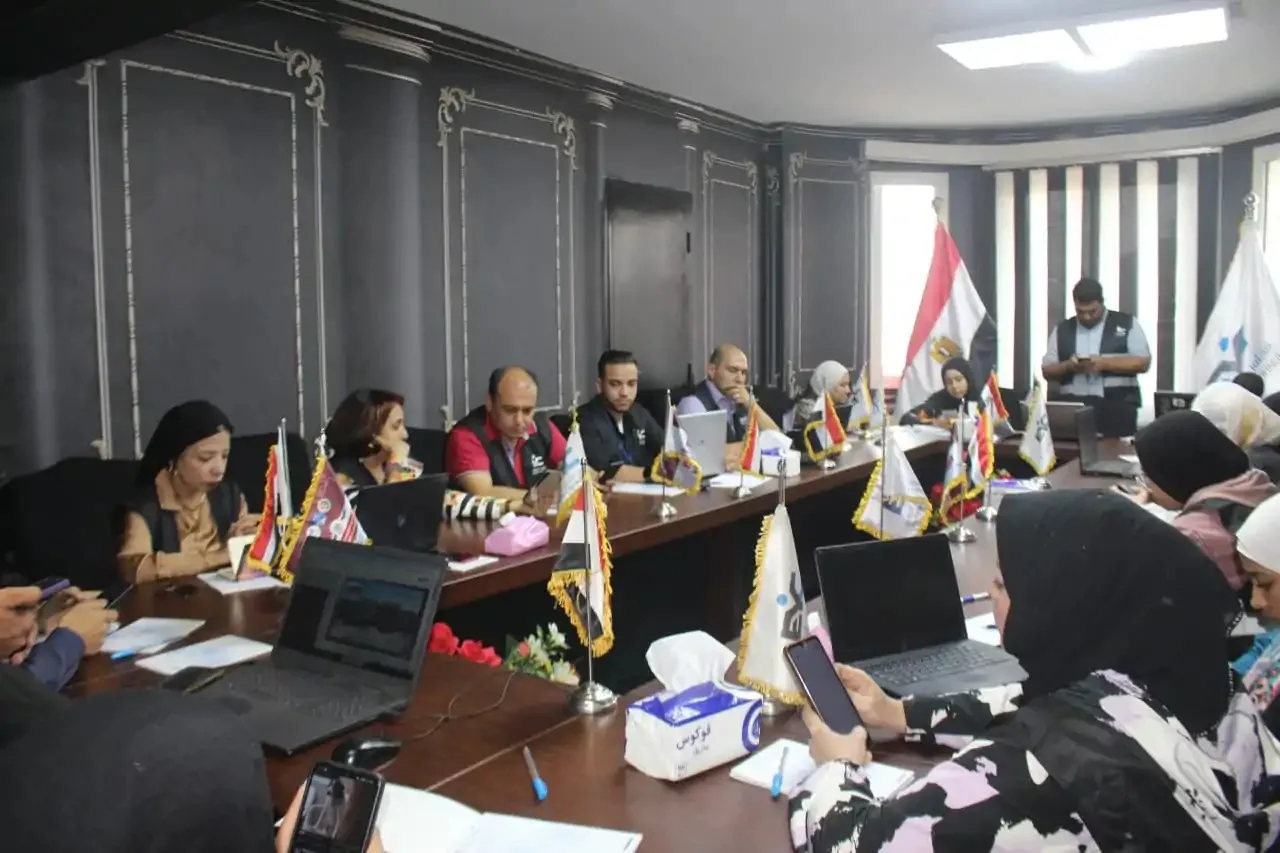 مجلس الشباب المصري: زيادة ملحوظة في إقبال المصريين بالخارج على انتخابات مجلس الشيوخ وتوسع جغرافي ملحوظ. مجلس الشباب المصري: زيادة ملحوظة في إقبال المصريين بالخارج على انتخابات مجلس الشيوخ وتوسع جغرافي ملحوظ.