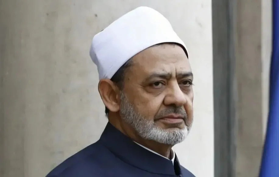 مجلس حكماء المسلمين يُدين اقتحام غزة من قبل الاحتلال وينبه إلى عواقبه المحتملة. مجلس حكماء المسلمين يُدين اقتحام غزة من قبل الاحتلال وينبه إلى عواقبه المحتملة.
