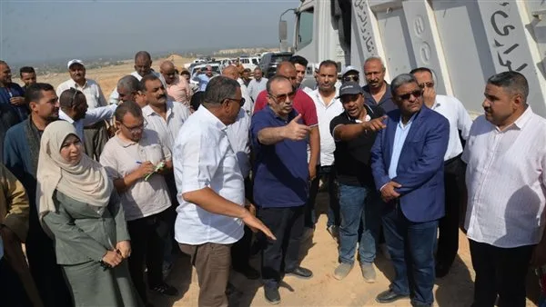 محافظ أسيوط يزور موقع رفع الإحداثيات لتحديد مسارات الطريق الجديد بين البداري والبحر الأحمر محافظ أسيوط يزور موقع رفع الإحداثيات لتحديد مسارات الطريق الجديد بين البداري والبحر الأحمر