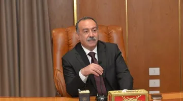 محافظ أسيوط يناقش مع ممثلي المعلمين سبل تعزيز التعليم وتحسين ظروف المعلمين: مستشفى ونادٍ وورش تدريبية