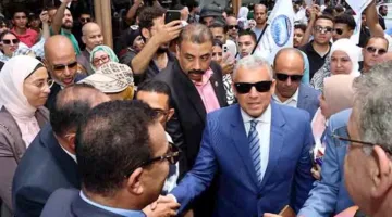محافظ الإسماعيلية يثني على حسن التنظيم والتزام الناخبين في انتخابات مجلس الشيوخ