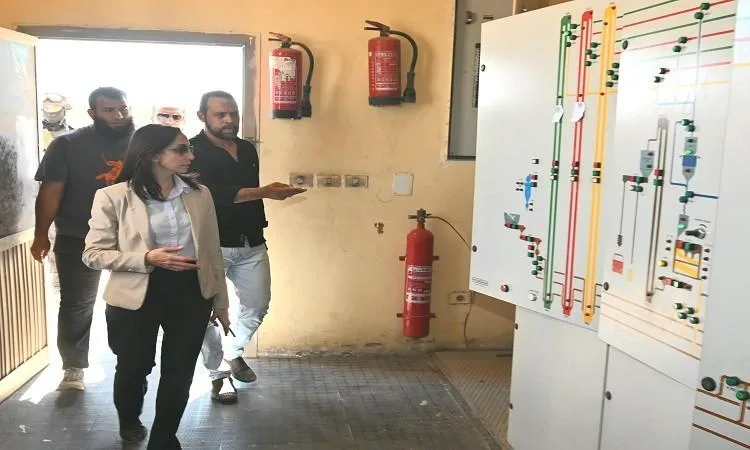 محافظ البحيرة يزور صومعة الحبوب في وادي النطرون محافظ البحيرة يزور صومعة الحبوب في وادي النطرون