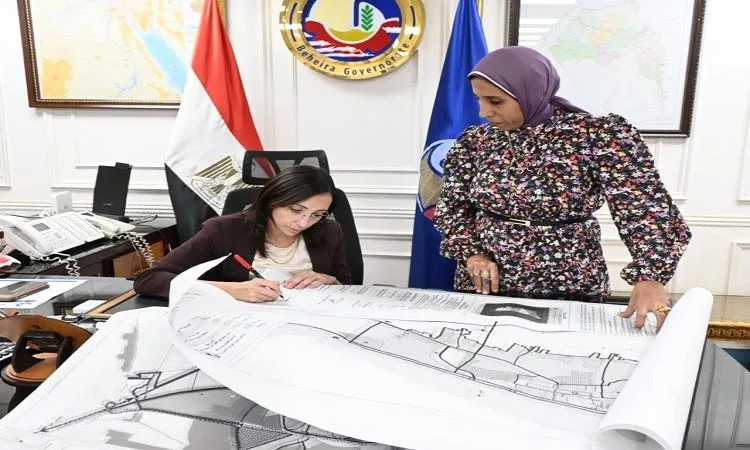 محافظ البحيرة يوافق على تحديث الخطة الاستراتيجية العامة لمدينتي دمنهور ورشيد محافظ البحيرة يوافق على تحديث الخطة الاستراتيجية العامة لمدينتي دمنهور ورشيد