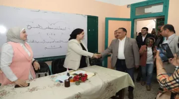محافظ الشرقية يراقب تقدم انتخابات الشيوخ في ظل إقبال واضح – صور