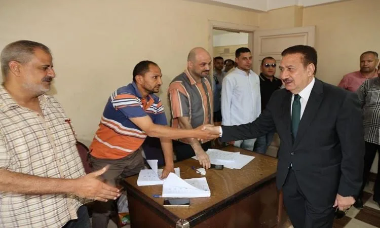 محافظ المنوفية يراقب العملية الانتخابية في شبين الكوم وبركة السبع محافظ المنوفية يراقب العملية الانتخابية في شبين الكوم وبركة السبع