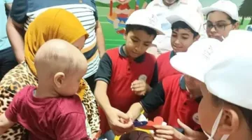 محافظ الوادي الجديد يعلن عن إطلاق مشروع عيادات متخصصة لتقديم العلاج المجاني لمرضى السرطان في الخارجة.
