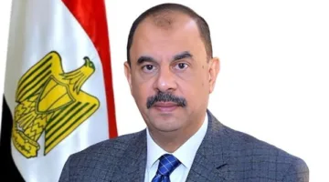 محافظ سوهاج ي reassuring المواطنين حول جودة مياه الشرب: “تناولت منها بنفسي ولم أواجه أي مشاكل”