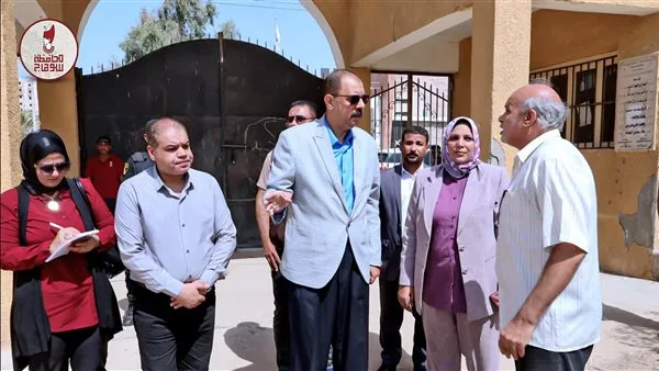 محافظ سوهاج يطلب تسريع استكمال المبادرات الإنشائية لسوق المدينة في حي الكوثر محافظ سوهاج يطلب تسريع استكمال المبادرات الإنشائية لسوق المدينة في حي الكوثر