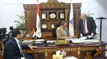 محافظ قنا يعلن تقليص الحد الأدنى للقبول في الثانوية العامة ويعتمد نتائج الدور الثاني للإعدادية
