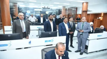 محافظ مطروح يتابع إتمام عملية إغلاق صناديق الاقتراع في 127 لجنة انتخابية
