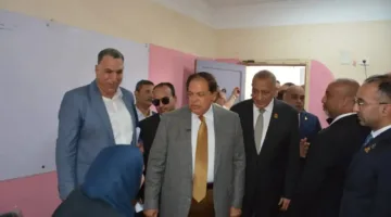 محمد أبو العينين يصوت في انتخابات مجلس الشيوخ 2025: الانخراط واجب وطني يستحق الجدية