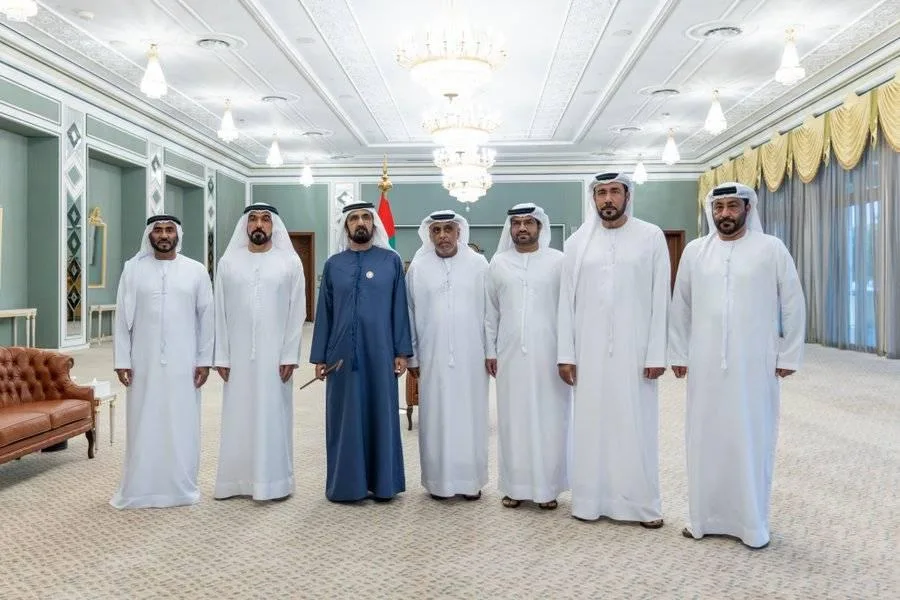 محمد بن راشد: الضباط المتقاعدون يمثلون دعامة قوية في تاريخ الأمن في دبي