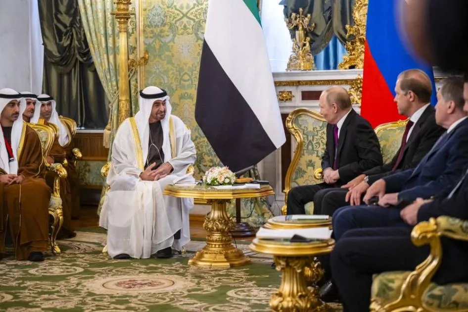 محمد بن زايد: سياسة الإمارات الثابتة تعزز التعاون الدولي لمواجهة التحديات العالمية وتحقيق السلام