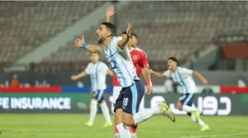 محمد فاروق: الأهلي يشعر بالاستياء بعد الهزيمة أمام بيراميدز وفرض عقوبات مالية تصل إلى نصف مليون جنيه