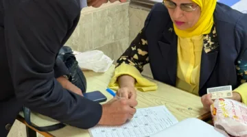 محمد مصطفى شردي يشارك في التصويت خلال اليوم الثاني من انتخابات مجلس الشيوخ
