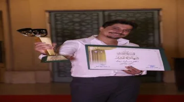 محمد ناصر يفوز بجائزة أفضل ممثل في المهرجان القومي للمسرح