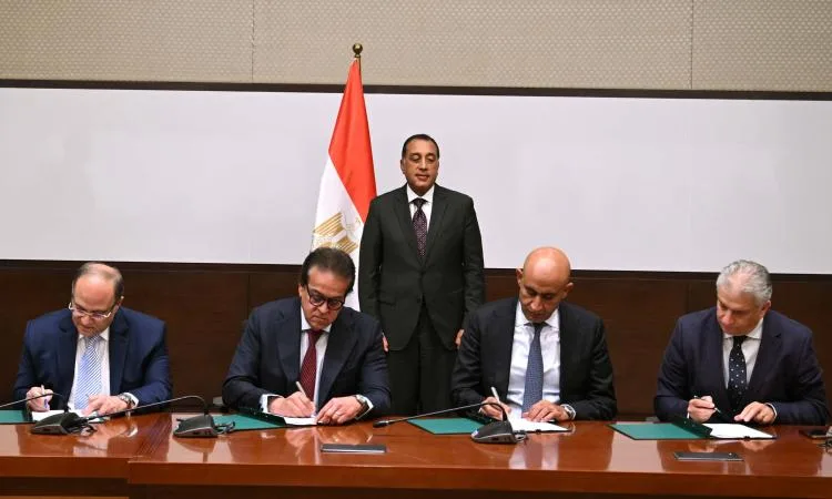 مدبولي يشهد توقيع اتفاقية تعاون لإنشاء وتطوير خمس مدارس تقنية