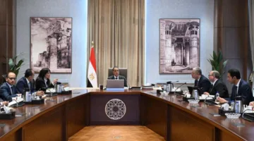 مدبولي يواصل متابعة آخر التطورات في تنفيذ مشروعات المبادرة الرئاسية حياة كريمة