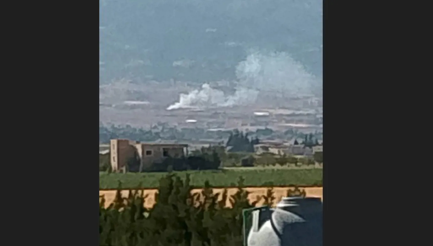 مراسلة “النهار”: استهداف مركبة في بلدة كفردان غربي بعلبك ووجود أنباء عن سقوط ضحية. مراسلة “النهار”: استهداف مركبة في بلدة كفردان غربي بعلبك ووجود أنباء عن سقوط ضحية.
