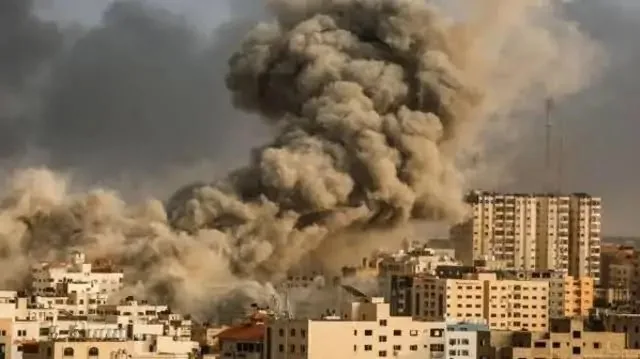 مسؤول عسكري إسرائيلي: القوات ستستهدف العديد من الأهداف في غزة فور إخلاء المدينة. مسؤول عسكري إسرائيلي: القوات ستستهدف العديد من الأهداف في غزة فور إخلاء المدينة.
