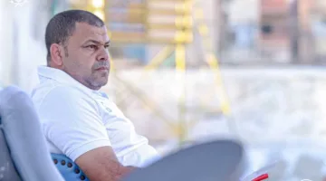 مساعد إيهاب جلال يتحدث لـ”في الجول”: الاتحاد أوقف قيد المصري حتى تسديد مستحقاتنا.