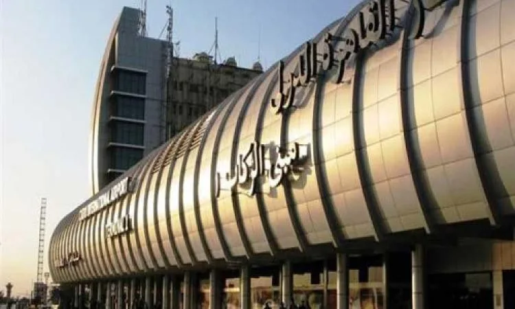 مصدر أمني يوضح تفاصيل صوت “الفرقعة” في مطار القاهرة مصدر أمني يوضح تفاصيل صوت “الفرقعة” في مطار القاهرة