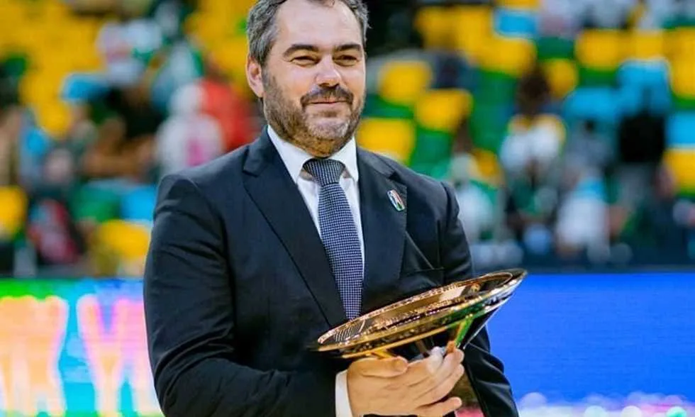 مصدر من اتحاد كرة السلة لـ”في الجول”: نقاشات حول تعيين أجوستي مدرباً للمنتخب مصدر من اتحاد كرة السلة لـ”في الجول”: نقاشات حول تعيين أجوستي مدرباً للمنتخب