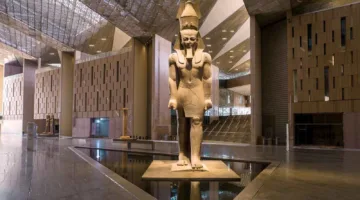 مصر تشرع في العد التنازلي لإطلاق المتحف الكبير، وتتوقع انتعاشًا سياحيًا.