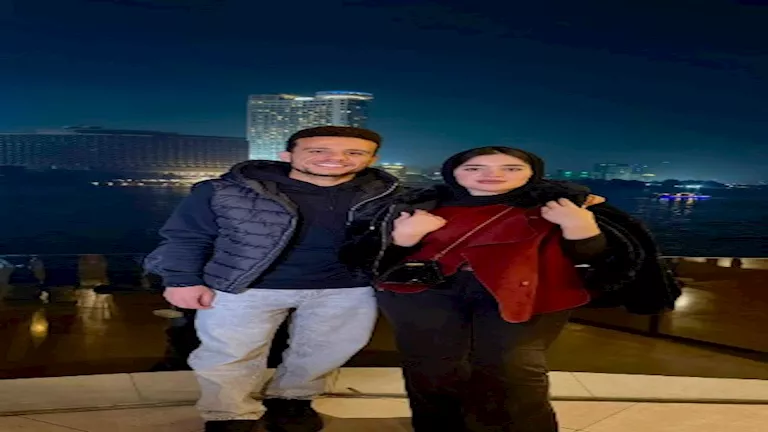 مصطفى فتحي يحيي ذكري زواجه السادس بفيديو ورسالة حب رائعة