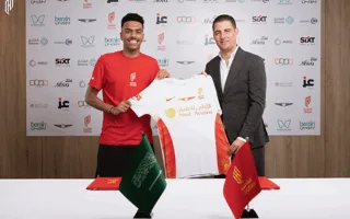 مصعب الجوير ينهي حقبة الهلال والشباب