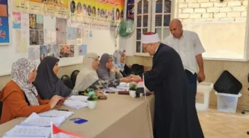 مفتي الجمهورية السابق يشارك في انتخابات مجلس الشيوخ ويشدد على أن «تجمع المواطنين أمام مراكز الاقتراع يعكس إدراكهم»