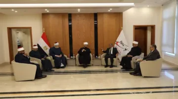 مفتي الجمهورية يدعو لإدراج “فقه الفضاء” في المناهج الدراسية للشريعة والمواد التعليمية.
