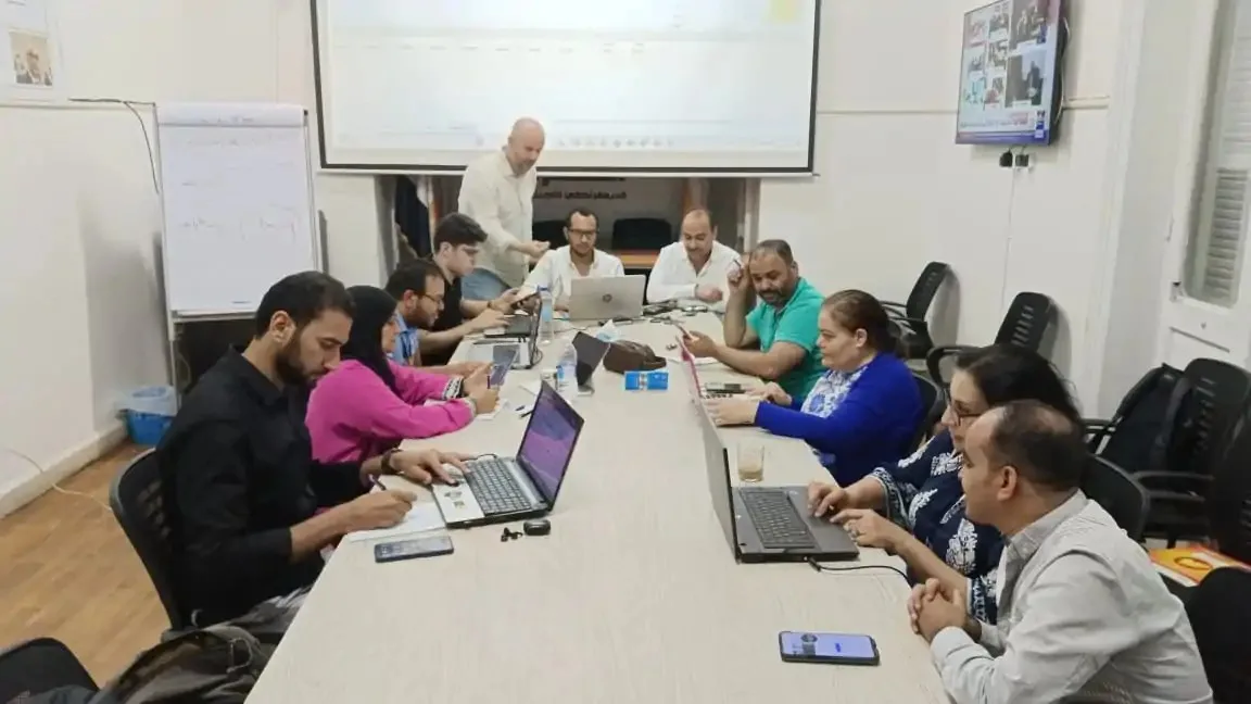 ممارسات خادعة قبل إغلاق التصويت ورشاوى مالية وتوجيه إداري.. المصري الديمقراطي الاجتماعي يكشف انتهاكات خطيرة في اليوم الثاني لانتخابات الشيوخ 2025 ممارسات خادعة قبل إغلاق التصويت ورشاوى مالية وتوجيه إداري.. المصري الديمقراطي الاجتماعي يكشف انتهاكات خطيرة في اليوم الثاني لانتخابات الشيوخ 2025