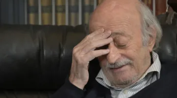 من المختارة إلى السويداء: تحليل لخيارات وليد جنبلاط وقيودها