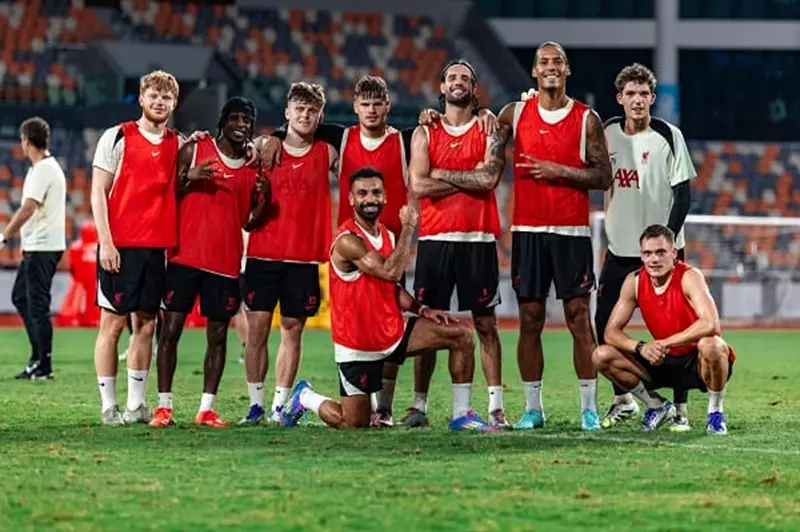 منافسات اليوم: صراع ثنائي بين ليفربول وبلباو.. وبرشلونة يختتم جولته في آسيا. منافسات اليوم: صراع ثنائي بين ليفربول وبلباو.. وبرشلونة يختتم جولته في آسيا.