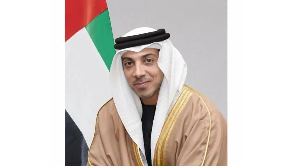 منصور بن زايد: بداية العام الدراسي الجديد فرصة لتطوير العقول وتنمية القدرات منصور بن زايد: بداية العام الدراسي الجديد فرصة لتطوير العقول وتنمية القدرات