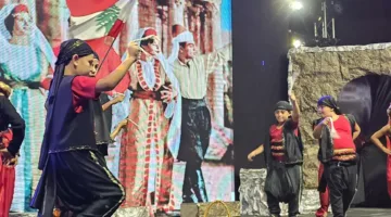 مهرجانات ‘كروم الشمس’ في مغدوشة: افتتاح يستلهم من مشاهد الرحابنة (فيديو)