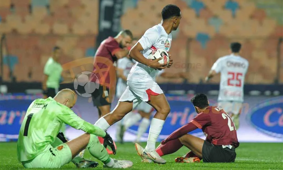مواجهات الجمعة 8 أغسطس – الزمالك وسيراميكا يتصدران ثلاث مباريات مثيرة في الدوري مواجهات الجمعة 8 أغسطس – الزمالك وسيراميكا يتصدران ثلاث مباريات مثيرة في الدوري