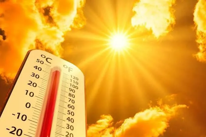 موجة حرارة قاسية تضرب مصر.. الأرصاد تحذر من التعرض للشمس خلال هذه الساعات موجة حرارة قاسية تضرب مصر.. الأرصاد تحذر من التعرض للشمس خلال هذه الساعات
