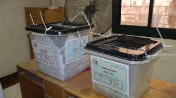 موظف يفقد الوعي أثناء ممارسة عمله في لجنة انتخابية بدمياط