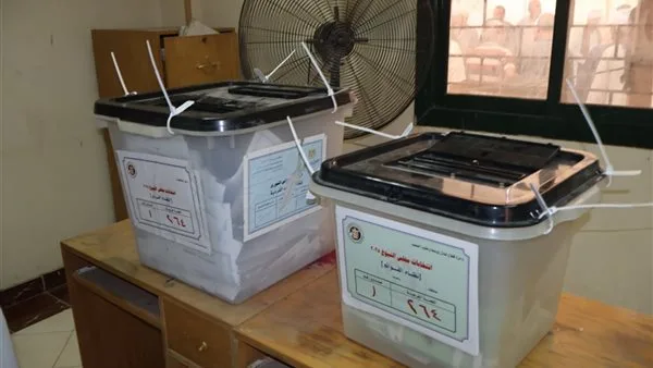 موظف يفقد الوعي أثناء ممارسة عمله في لجنة انتخابية بدمياط موظف يفقد الوعي أثناء ممارسة عمله في لجنة انتخابية بدمياط