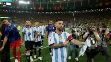 ميسي يتصدر تشكيلة الأرجنتين لتصفيات كأس العالم 2026
