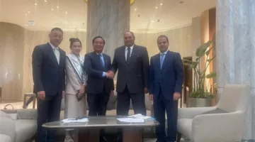 نائب وزير الزراعة المصري يتباحث حول تعزيز الشراكة الزراعية مع نظيره الفيتنامي